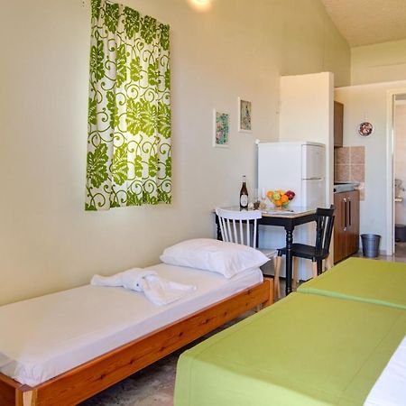Chriselen Otel Eleonas Dış mekan fotoğraf