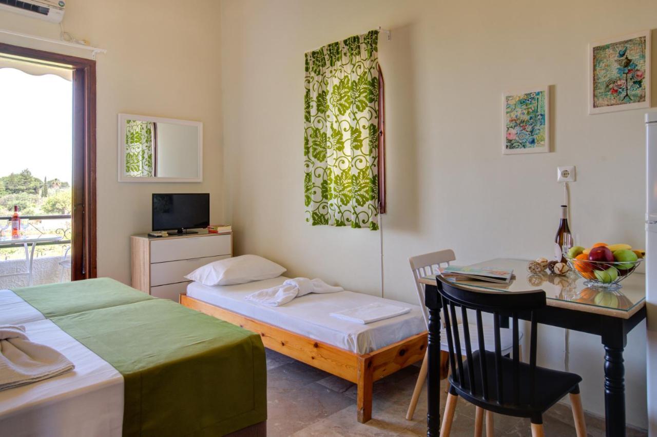 Chriselen Otel Eleonas Dış mekan fotoğraf