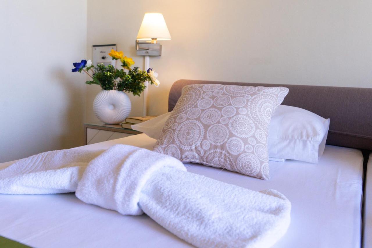 Chriselen Otel Eleonas Dış mekan fotoğraf